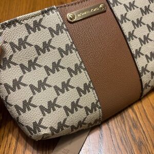 Michael Kors Fanny pack